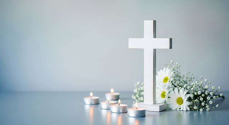 JPG 편집이미지 감정 종교 십자가 크리스마스 촛불 탁자 천사 장식 평화 기도 축복 명상 힐링 조용 생화 편집실사 AI포토 AI콘텐츠 기념일 꽃 가구 컨셉 초 CG 파일형식