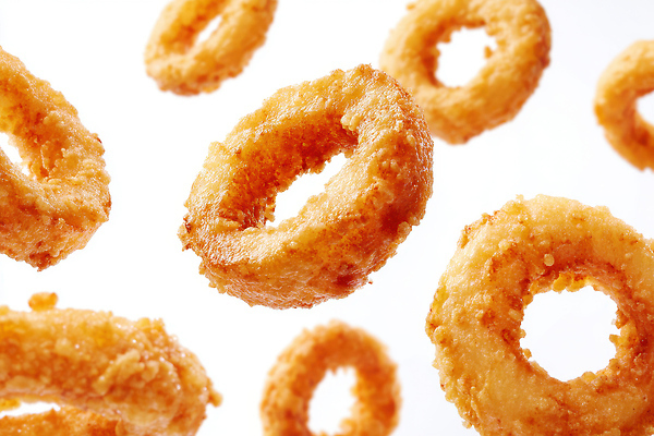 JPG 편집이미지 음식 재료 디저트 요리 공중 튀김 반지 맛 오징어 흰배경 양파링 바삭바삭 편집실사 AI포토 AI콘텐츠 백그라운드 컨셉 장신구 연체동물 수중동물 흰색 CG 파일형식