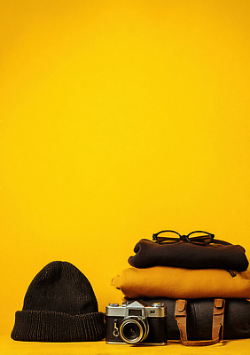 JPG 편집이미지 옷 여행 백그라운드 가방 장신구 털모자 노란색 카메라 사진촬영 재킷 캠핑 오브젝트 준비 편집실사 AI포토 AI콘텐츠 모자_잡화 잡화 컬러 레저 전자제품 촬영 외투 CG 파일형식