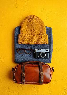 JPG 편집이미지 패션 안경 컬러 여행 백그라운드 가방 장신구 카메라 촬영 캠핑 편안함 스웨터 소지품 준비물 스타일 편집실사 AI포토 AI콘텐츠 잡화 상의 레저 전자제품 감각 CG 오브젝트 파일형식