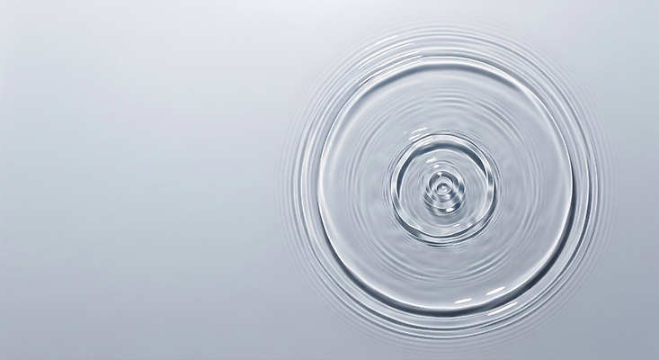 JPG 편집이미지 물결 자연현상 자연 물 반사 물방울 원형 투명 수면 조용 상호작용 수분_꽃가루 이미지편집 AI컴퓨터그래픽 AI콘텐츠 자연요소 도형 생태계 파일형식