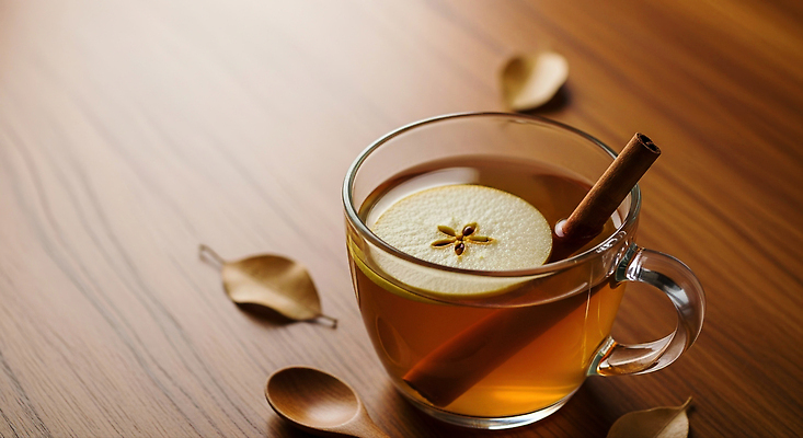 JPG 편집이미지 자연 디저트 잔 풍경 나무탁자 따뜻한음료 시나몬 오차 허브차 홈카페 편집실사 AI포토 AI콘텐츠 식기 음료 음식 탁자 차_음료 카페 CG 생태계 파일형식