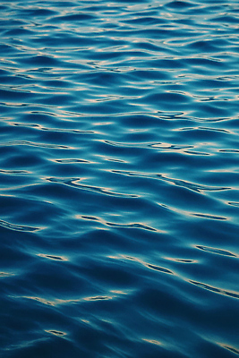 JPG 편집이미지 물결 바다 자연 풍경 파란색 반사 일출 심해 수영 고요 수면 뷰티풀 편집실사 AI포토 AI콘텐츠 컬러 물 노을 바닷속 수상스포츠 CG 생태계 파일형식