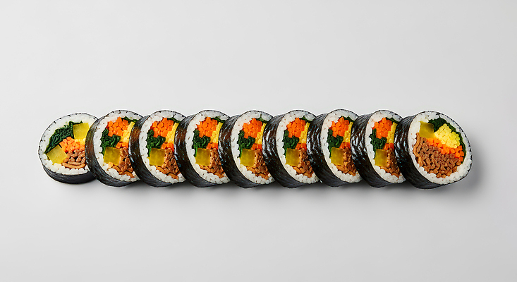 JPG 편집이미지 음식 컬러 재료 가지 건강 요리 식사 초밥 신선 맛 김 롤 주말 간편조리식품 편집실사 AI포토 AI콘텐츠 컨셉 채소 해조류 CG 일본음식 파일형식