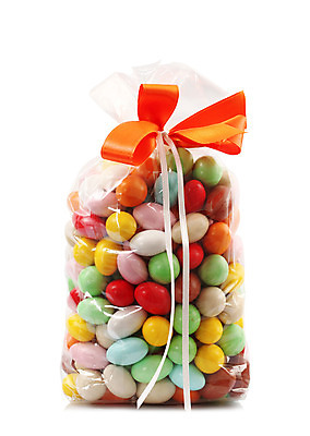 포토 JPG 해외이미지 리본 사람없음 컬러풀 과자 초콜릿 묶기 꽃가루 자루 아몬드 포장소품 해외202004 해외포토 컬러 포장 모션 디저트 견과류 가루 오브젝트 포장재료 파일형식