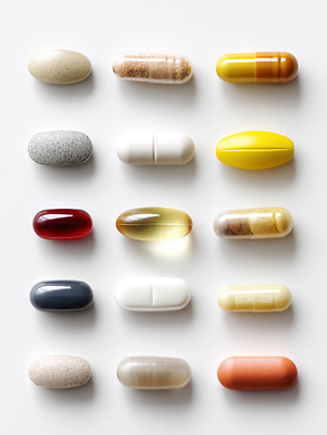 JPG 모양 편집이미지 라이프스타일 컬러 건강 치료 알약 약 건강관리 예방 비타민 면역력 영양제 편집실사 의학 관리 생활 CG 영양소 파일형식