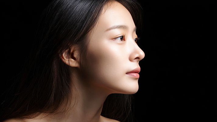 JPG 모델 편집이미지 헤어스타일 얼굴 포즈 조명 표정 사람 옆모습 촬영 우아함 피부 뷰티풀 의료성형뷰티 편집실사 AI인물포토 AI콘텐츠 뷰포인트 컨셉 신체부위 CG 파일형식 AI포토