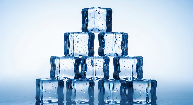 자연요소 계절 컬러 날씨 CG 생태계 파일형식 얼음 여름 시원함 차가움 조각 물방울 투명 파란색 백그라운드 정리 계단 더위 자연 편집이미지 편집실사 JPG