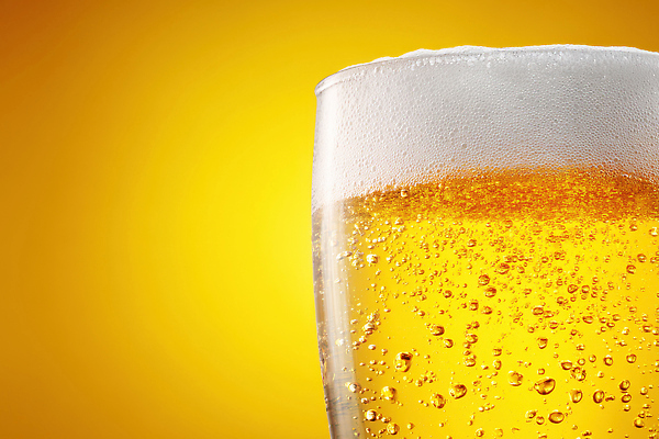 JPG 편집이미지 감정 음료 컬러 한잔 맥주 여름 파티 축제 거품 금색 시원함 즐거움 편집실사 AI컴퓨터그래픽 AI콘텐츠 1 계절 주류 이벤트 CG 파일형식