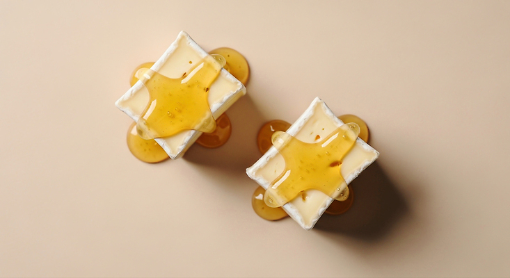 JPG 편집이미지 접시 음식 디저트 아이디어 요리 식사 맛 크림 부드러움 꿀 조화 먹거리 편집실사 AI포토 AI콘텐츠 식기 컨셉 감각 CG 파일형식