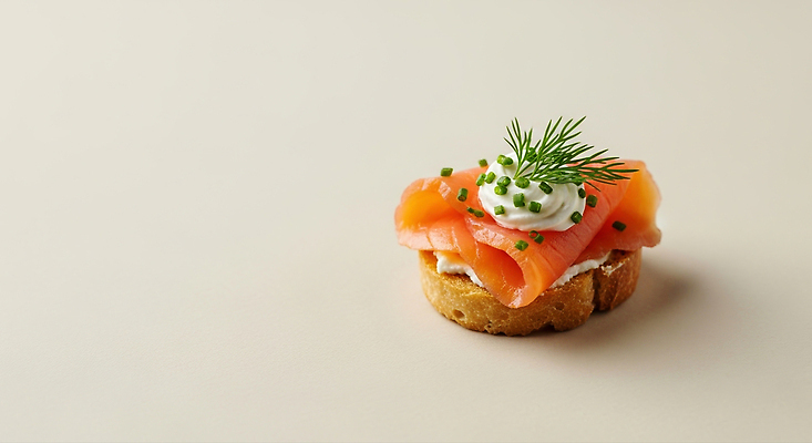 JPG 편집이미지 음식 재료 식탁 디저트 요리 크래커 신선 허브 프레젠테이션 버터 크림치즈 훈제연어 맛있는 편집실사 AI포토 AI콘텐츠 식물 탁자 치즈 쿠키 CG 훈제 파일형식