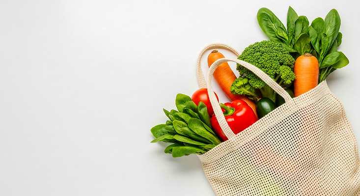 웰빙 잡화 채소 가방 뿌리채소 CG 에코 생태계 파일형식 브로콜리 당근 시금치 파프리카 건강 식사 자연 신선 에코백 요리 장보기 유기농 재료 편집이미지 편집실사 JPG