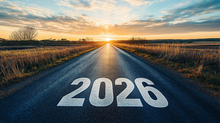 JPG 편집이미지 도로 여행 자연 하늘 미래 새해 풍경 초원 희망 고요 일몰 시간 저녁 시작 2026년 편집실사 감정 길 컨셉 교통시설 노을 야간 연도 CG 생태계 파일형식