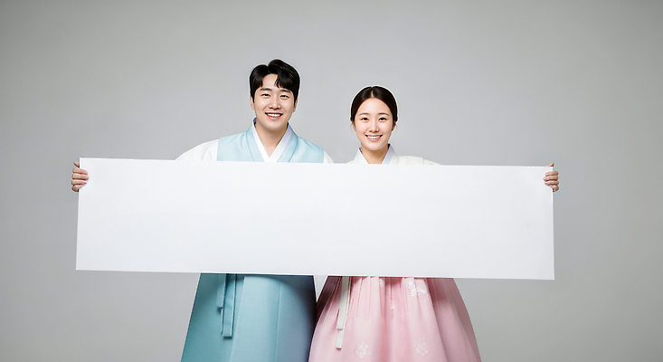 JPG 편집이미지 여자 남자 행복 문화 백그라운드 스튜디오 한국 이벤트 친구 전통의상 한복 기념촬영 소통 뷰티풀 편집실사 한국전통 전통 감정 아시아 컨셉 관계 사람 사진촬영 CG 파일형식