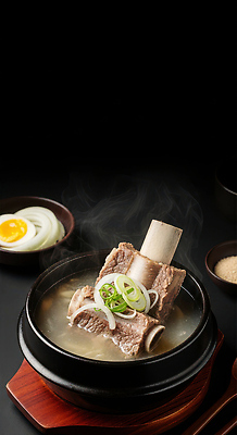 JPG 편집이미지 여자 남자 한식 육류 요리 계란 식사 소고기 저녁 뚝배기 국물 파 갈비탕 편집실사 AI컴퓨터그래픽 AI콘텐츠 음식 채소 식재료 사람 알 야간 CG 탕 파일형식