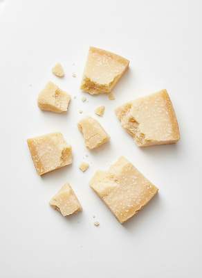 JPG 편집이미지 음식 조각 백그라운드 재료 식탁 디저트 치즈 요리 손상 매력적 흰색 질감 부드러움 맛있는 편집실사 컬러 컨셉 탁자 유제품 감각 CG 파일형식