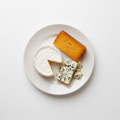 JPG 편집이미지 접시 음식 식탁 디저트 치즈 유제품 프레젠테이션 고소한맛 먹거리 블루치즈 편집실사 식기 탁자 맛 CG 파일형식