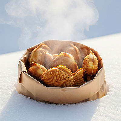 JPG 편집이미지 전통 한식 겨울 디저트 따뜻함 바구니 수증기 붕어빵 길거리음식 먹거리 간편조리식품 편집실사 계절 음식 빵 CG 겨울간식 파일형식