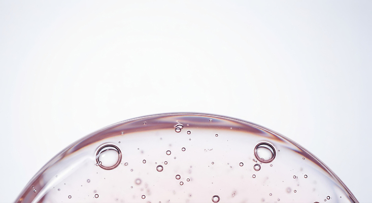 자연요소 편집이미지 무늬 재질 날씨 관리 라이프 장식 생태계 파일형식 물 방울 유리 반사 빛 맑음 패턴 표면 자연 일상 신선 상호작용 컬러 JPG 수분케어 수분 이미지편집