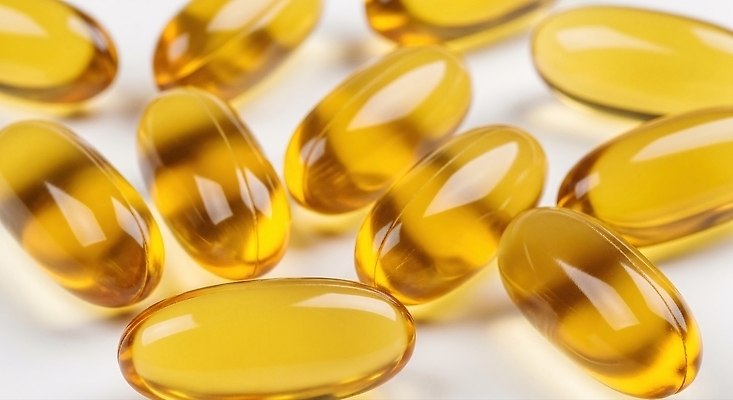 JPG 편집이미지 건강 알약 주황색 식사 비타민 영양소 오메가 편집실사 AI포토 AI콘텐츠 컬러 약 CG 파일형식