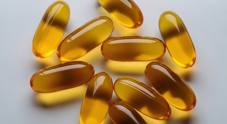 JPG 편집이미지 음식 다이어트 의학 생명 건강 알약 건강관리 금색 비타민 물질 영양소 오메가 편집실사 AI포토 AI콘텐츠 컬러 관리 약 CG 파일형식