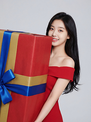 옷 컬러 컨셉 표정 사람 CG 파일형식 여자 선물 드레스 미소 빨간색 백그라운드 감정 축하 이벤트 모션 상자 리본 편집실사 JPG 편집이미지 의료성형뷰티