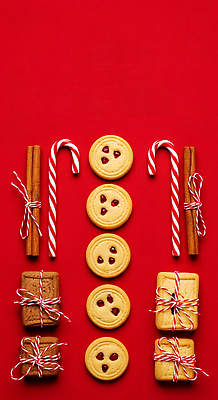 JPG 편집이미지 음식 크리스마스 디저트 사탕 장식 빨간색 파티 쿠키 과자 축제 달콤 설탕 제빵 편집실사 기념일 컬러 이벤트 제과제빵 맛 CG 파일형식