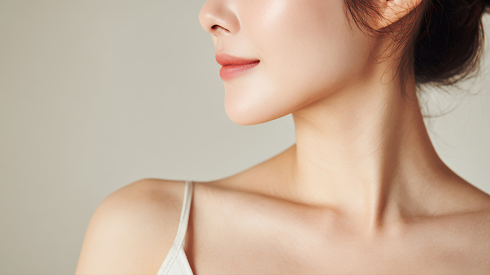 JPG 편집이미지 여자 감정 얼굴 포즈 실내 미소 옆모습 빛 뷰티 촬영 표현 피부 뷰티풀 자태 의료성형뷰티 편집실사 AI인물포토 AI콘텐츠 뷰포인트 표정 사람 내부 신체부위 CG 파일형식 AI포토