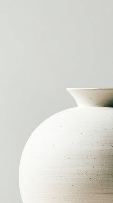 아시아 컬러 취미 내부 건물 도자기 연도 CG 파일형식 트렌드컬러 AI콘텐츠 2026트렌드 항아리 흰색 표면 질감 모양 백그라운드 예술 전통 장식 주택 실내 오브젝트 편집이미지 편집실사 JPG 클라우드댄서 2026년 공예 한국 AI포토