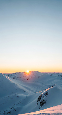 자연요소 계절 날씨 산 태양 노을 CG 생태계 파일형식 겨울 하늘 풍경 산맥 자연 일출 바람 높이 햇빛 JPG 편집실사 편집이미지