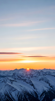 자연요소 겨울 풍경 노을 야간 CG 생태계 파일형식 일몰 산 하늘 태양 저녁 설경 자연 지평선 뷰티풀 일출 초원 JPG 편집실사 편집이미지
