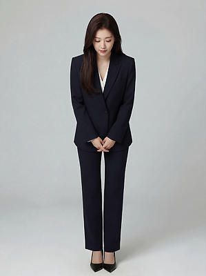 옷 여자 감정 컨셉 회사 비즈니스 숙이기 사람 예절 직장인 CG 파일형식 정장 고개숙이기 인사 직장 공식 집중 백그라운드 모션 믿음 상징 편집이미지 편집실사 JPG 의료성형뷰티 비즈니스우먼