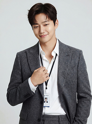 옷 남자 비즈니스 표정 사람 신체부위 전자제품 직장인 CG 파일형식 정장 미소 카메라 백그라운드 얼굴 손 모션 작업 스타일 패션 회사 편집이미지 편집실사 JPG 비즈니스맨 의료성형뷰티