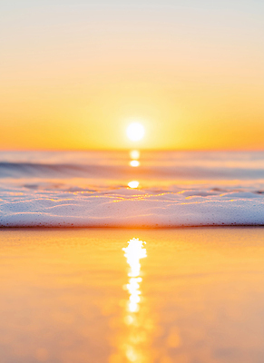 JPG 편집이미지 여유 물결 바다 자연 하늘 새해 풍경 해변 빛 태양 반사 일출 일몰 저녁 순간 수평선 편집실사 AI포토 AI콘텐츠 자연요소 감정 노을 야간 CG 생태계 파일형식