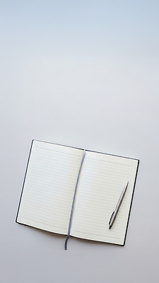 교육 비즈니스 문구용품 전자제품 필기구 사무용품 CG 파일형식 노트북 펜 기록 메모지 쓰는 공책 학습 사무실 작업 디자인 백그라운드 심플 창의성 편집실사 편집이미지 JPG