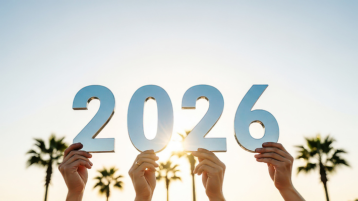 JPG 편집이미지 손 모션 하늘 새해 기념 사람 친구 야자수 햇빛 숫자 희망 모임 축하 저녁 말띠 환영 2026년 이미지편집 병오년 AI컴퓨터그래픽 AI콘텐츠 나무 문자 감정 컨셉 관계 신체부위 태양 십이지신 말_동물 야간 연도 파일형식