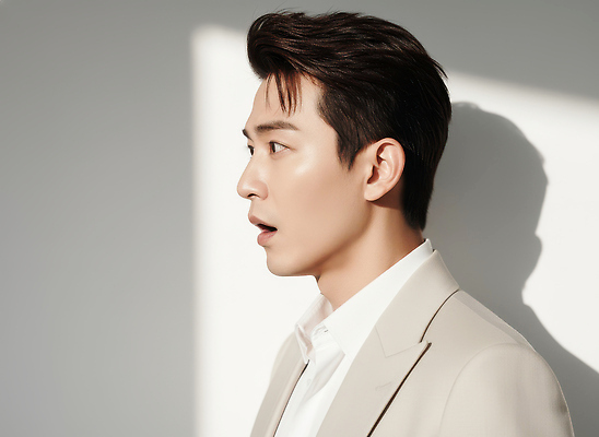 JPG 모델 편집이미지 셔츠 비즈니스 사람 앞모습 옆모습 촬영 재킷 공간 흰색 비즈니스맨 베이지색 프로필 의료성형뷰티 스타일 편집실사 AI인물포토 AI콘텐츠 클라우드댄서 남자 뷰포인트 컬러 상의 외투 직장인 CG 파일형식 트렌드컬러 AI포토 2026트렌드