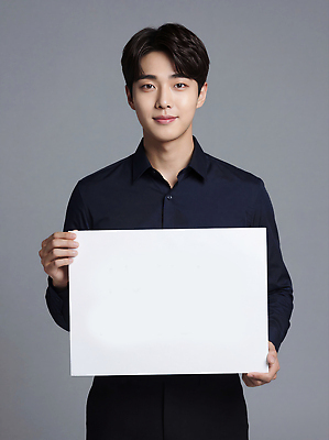 JPG 모델 편집이미지 남자 포즈 백그라운드 스튜디오 표정 앞모습 사진촬영 촬영 알림 의료성형뷰티 편집실사 AI인물포토 AI콘텐츠 뷰포인트 사람 CG 파일형식 AI포토