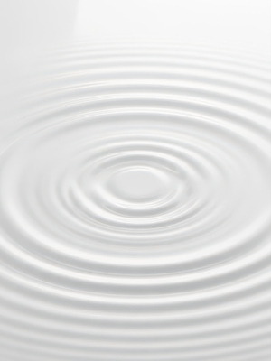 JPG 모양 편집이미지 포즈 백그라운드 모션 자연 물 반사 흰색 방울 물방울 원형 수면 번짐 잔물결 효과 이미지편집 AI컴퓨터그래픽 AI콘텐츠 클라우드댄서 자연요소 도형 물결 컬러 장식 생태계 파일형식 트렌드컬러 2026트렌드