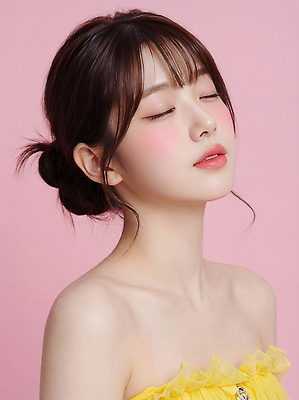 JPG 모델 편집이미지 여자 분홍색 포즈 백그라운드 표정 일상 여름 화장 뷰티 머리 촬영 의료성형뷰티 스타일 편집실사 AI인물포토 AI콘텐츠 계절 컬러 사람 라이프 신체부위 CG 파일형식 AI포토