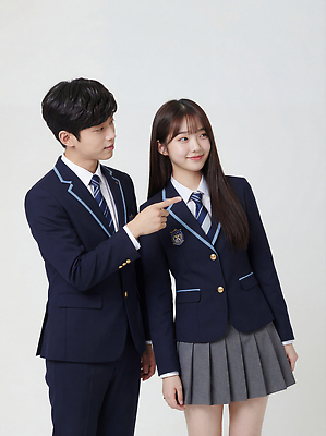 JPG 편집이미지 학생 여학생 교복 남학생 캠페인 학교 모션 웃음 친구 화장 점수 신사복 기념사진 의료성형뷰티 단체사진 편집실사 AI인물포토 AI콘텐츠 옷 여자 교육 남자 관계 표정 정장 뷰티 CG 파일형식 AI포토