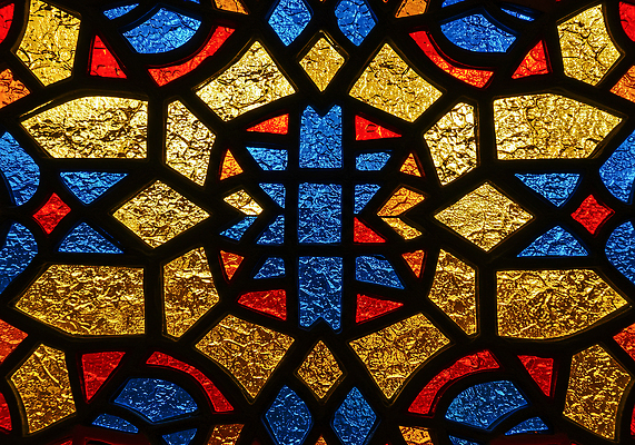 JPG 편집이미지 디자인 건축 종교 컬러 패턴 창문 내부 장식 빛 성당 기도 역사 그림 예배 방문 스테인드글라스 편집실사 AI컴퓨터그래픽 AI콘텐츠 무늬 종교건축 유리 CG 파일형식