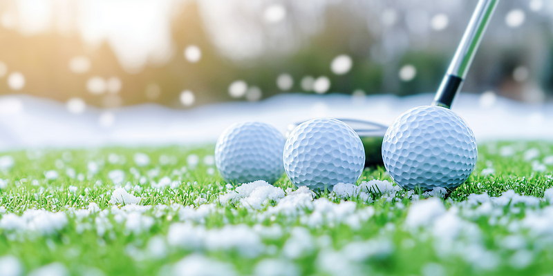 JPG 편집이미지 스포츠 겨울 골프 모션 자연 놀이 바람 골프공 잔디 취미 운동 클럽 장면 편집실사 AI컴퓨터그래픽 AI콘텐츠 자연요소 식물 계절 공 날씨 골프용품 건강 구기 CG 생태계 파일형식