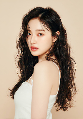 JPG 편집이미지 여자 얼굴 포즈 백그라운드 동양인 화장 머리카락 카메라 촬영 뷰티풀 스타일 편집실사 AI인물포토 AI콘텐츠 사람 인종 신체부위 전자제품 뷰티 머리 CG 파일형식 AI포토