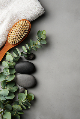 JPG 편집이미지 자연 휴식 선반 프레임 관리 목재 수건 뷰티 회색 욕실 돌_바위 붓 오브젝트 정리 테라피 유칼립투스 준비물 편집실사 AI포토 AI콘텐츠 나무 식물 컬러 가구 컨셉 재료 위생용품 CG 생태계 파일형식