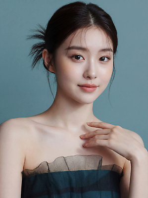 JPG 모델 편집이미지 헤어스타일 손 패션 얼굴 포즈 백그라운드 조명 미소 파란색 뷰티 피부 의료성형뷰티 스타일 편집실사 AI인물포토 AI콘텐츠 컬러 표정 신체부위 CG 파일형식 AI포토