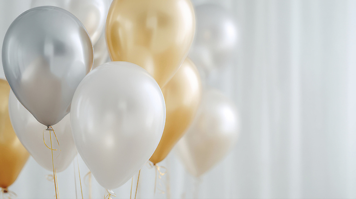 JPG 편집이미지 기념일 감정 컬러 결혼식 이벤트 장식 파티 모임 금색 축하 생일 은색 준비 풍선 이미지편집 AI컴퓨터그래픽 AI콘텐츠 결혼 컨셉 파일형식