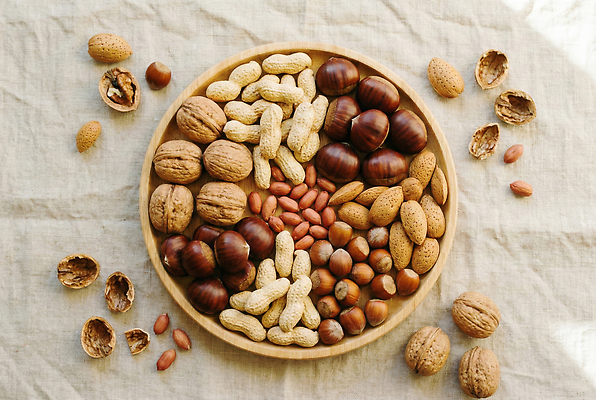 JPG 편집이미지 디저트 요리 식사 견과류 껍질 밤 땅콩 호두 도토리 정월대보름 건강식 나무그릇 편집실사 AI포토 AI콘텐츠 그릇 명절 음식 목재 CG 파일형식