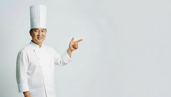 JPG 편집이미지 음식 백그라운드 식재료 주방용품 요리 손짓 주방 깨끗함 요리사 가리킴 조리복 요리방법 의료성형뷰티 카피스페이스 편집실사 AI인물포토 AI콘텐츠 직업 생활용품 컨셉 유니폼 모션 공백 CG 방법 파일형식 AI포토