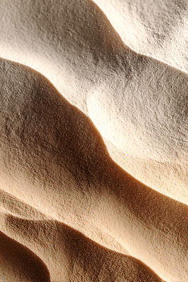 JPG 편집이미지 물결 모래 컬러 곡선 자연 표면 형상 풍경 빛 반사 사막 에너지 시간 질감 편집실사 AI포토 AI콘텐츠 선 CG 생태계 파일형식